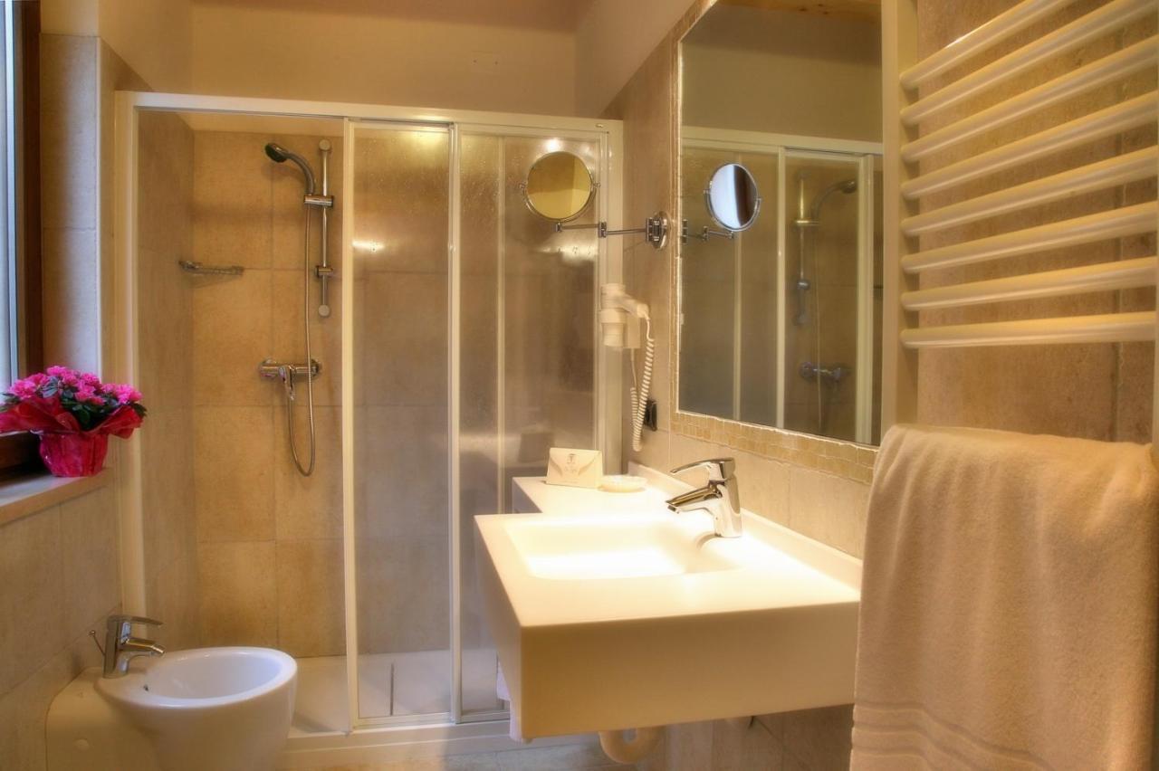 La Zerla Bed & Breakfast บาร์โดลิโน ภายนอก รูปภาพ