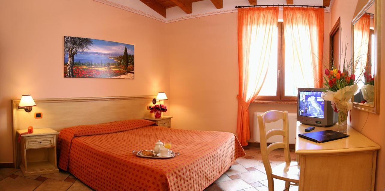 La Zerla Bed & Breakfast บาร์โดลิโน ภายนอก รูปภาพ